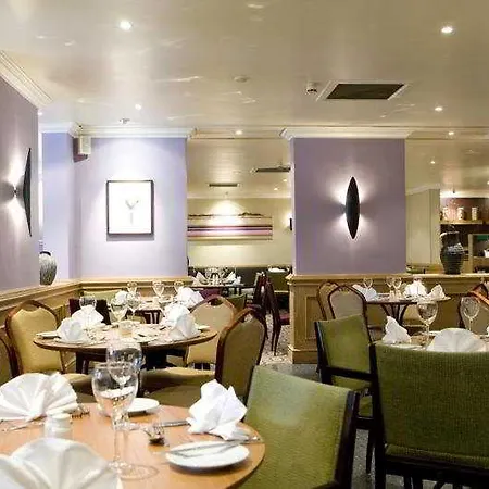 Готель Leeds By Ihg Гарфорт