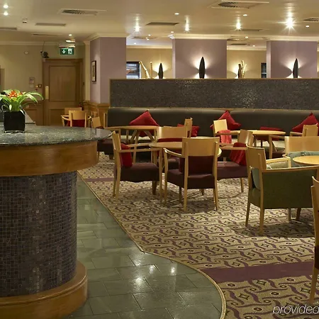 Готель Leeds By Ihg Гарфорт