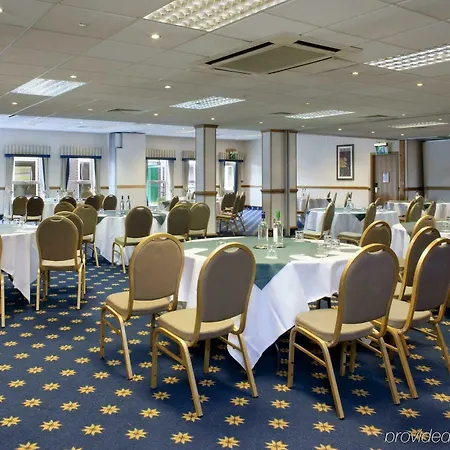 Готель Leeds By Ihg Гарфорт
